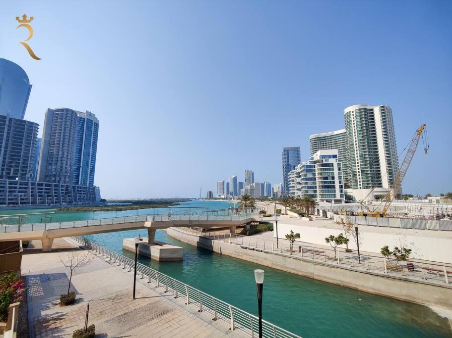 Mangrove Bliss Cozy 2br In Al Reem Apartment Abu Dhabi