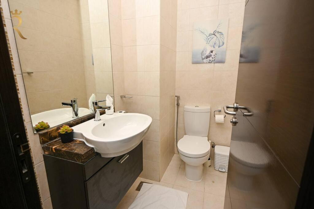Mangrove Bliss Cozy 2br In Al Reem Apartment *