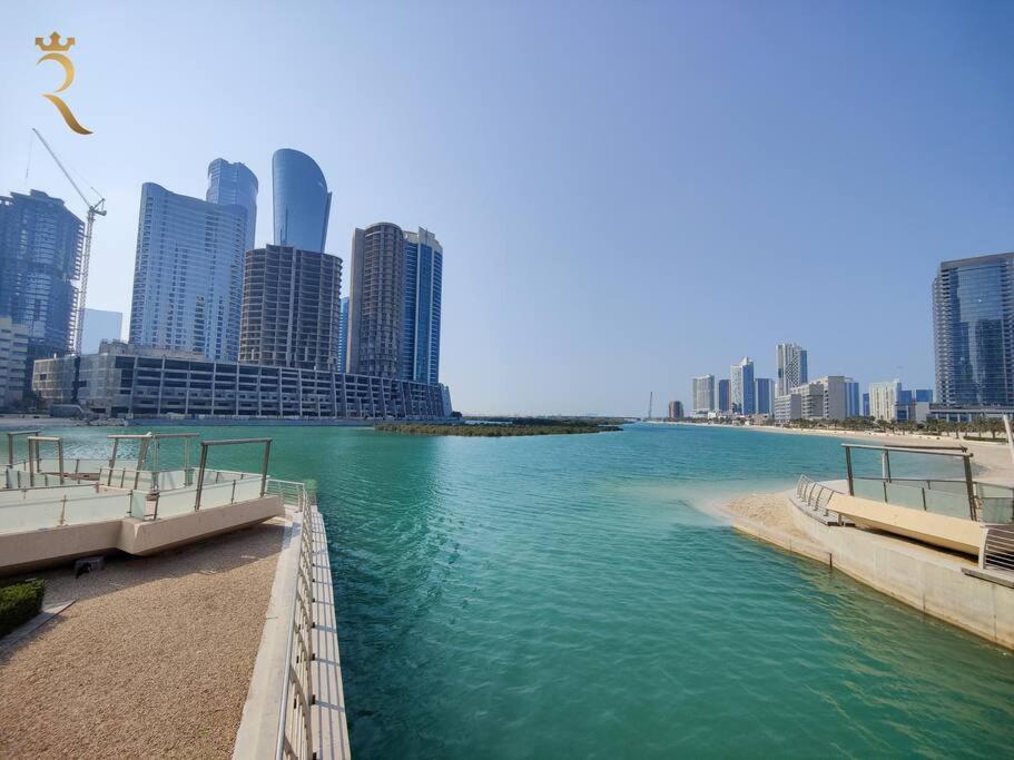 Mangrove Bliss Cozy 2br In Al Reem Abu Dhabi